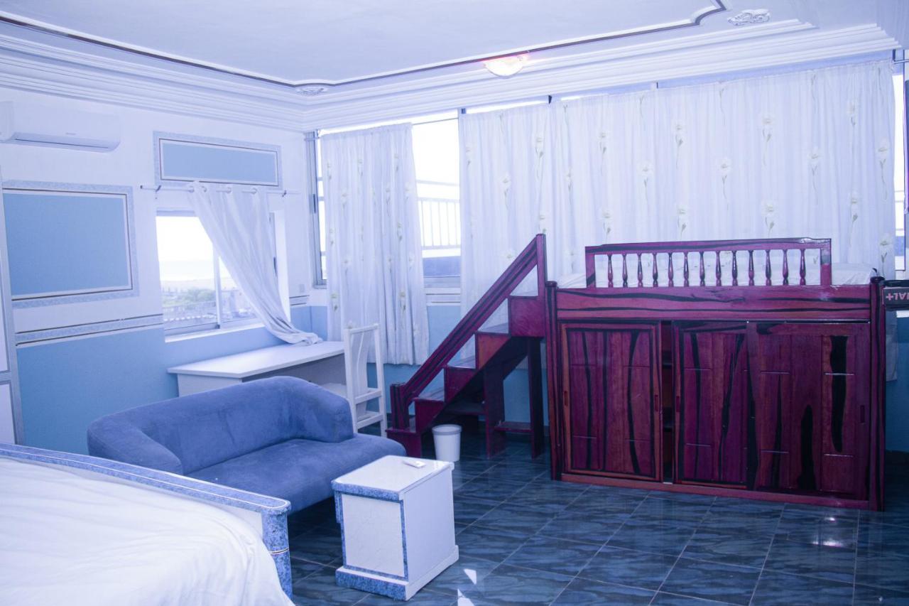 Hotel Amazone โกโตนู ภายนอก รูปภาพ