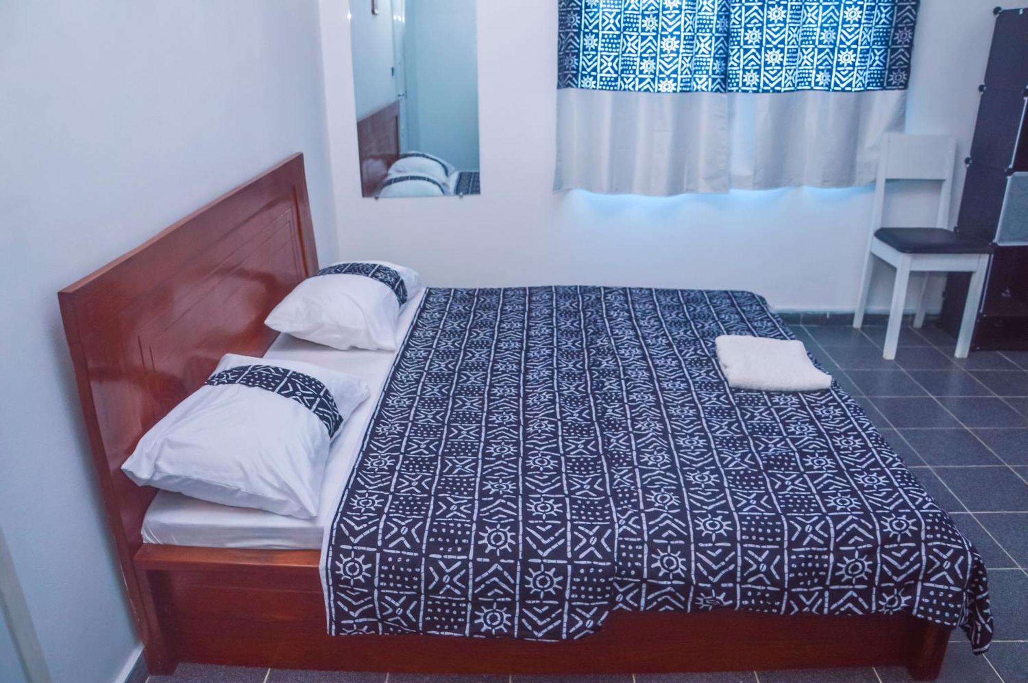 Hotel Amazone โกโตนู ภายนอก รูปภาพ